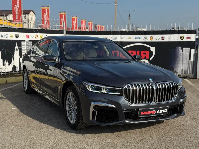 BMW 7 серії - фото 4