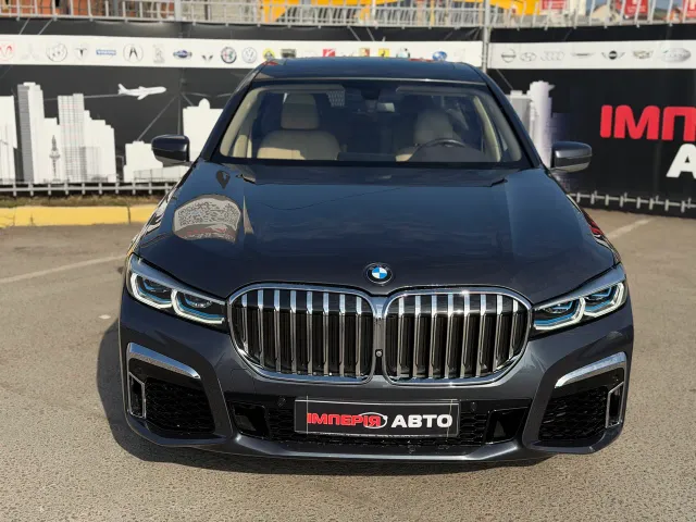 BMW 7 серії - фото 5