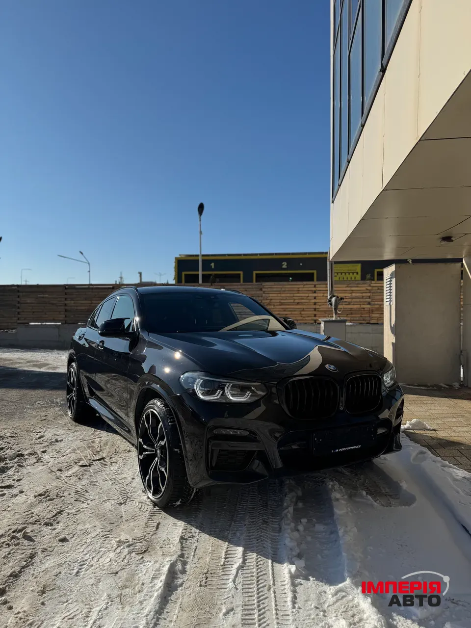 BMW X4 - фото 9
