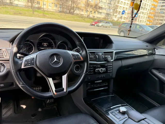 Mercedes-Benz E-Класс - фото 4