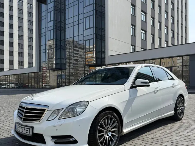 Mercedes-Benz E-Класс - фото 1