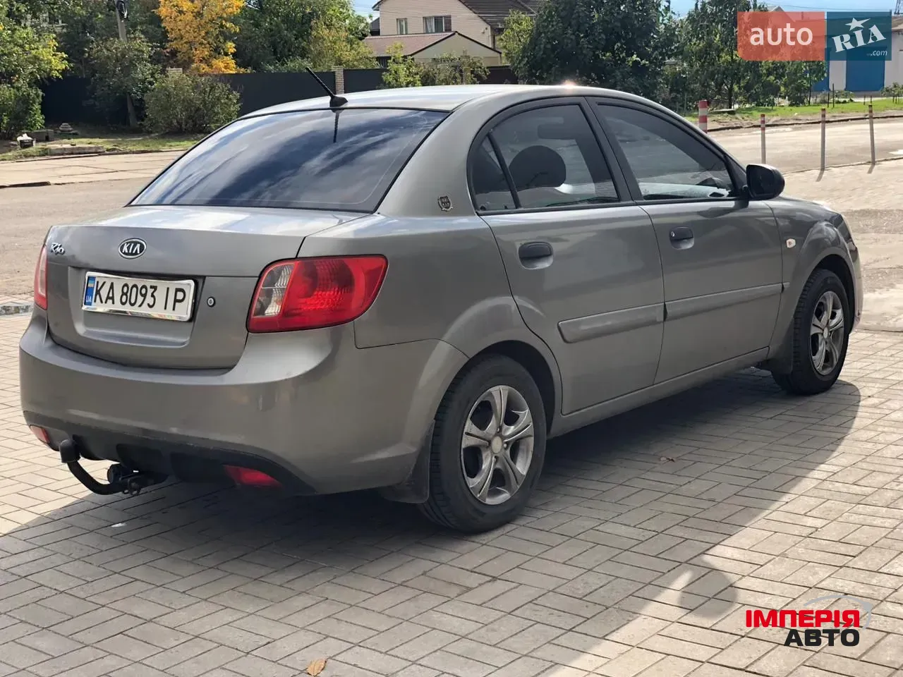 Kia Rio - фото 3