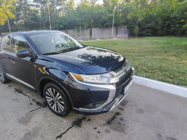 Mitsubishi Outlander 2018, Чугуїв, $15 000 - зображення 5
