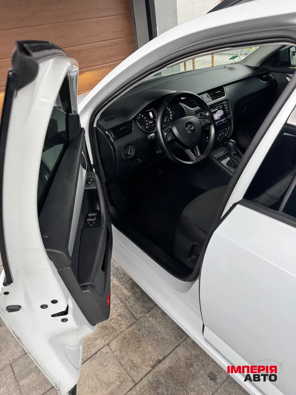 Skoda Octavia - фото 25