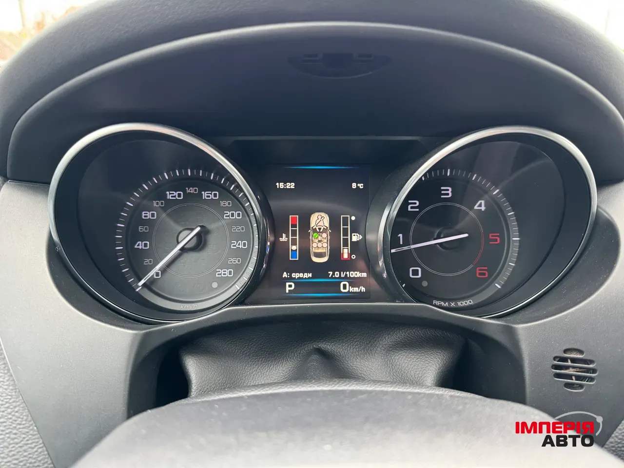 Jaguar XE - фото 27