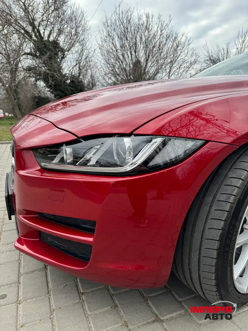 Jaguar XE - фото 9