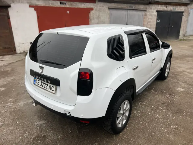 Dacia Duster - фото 2