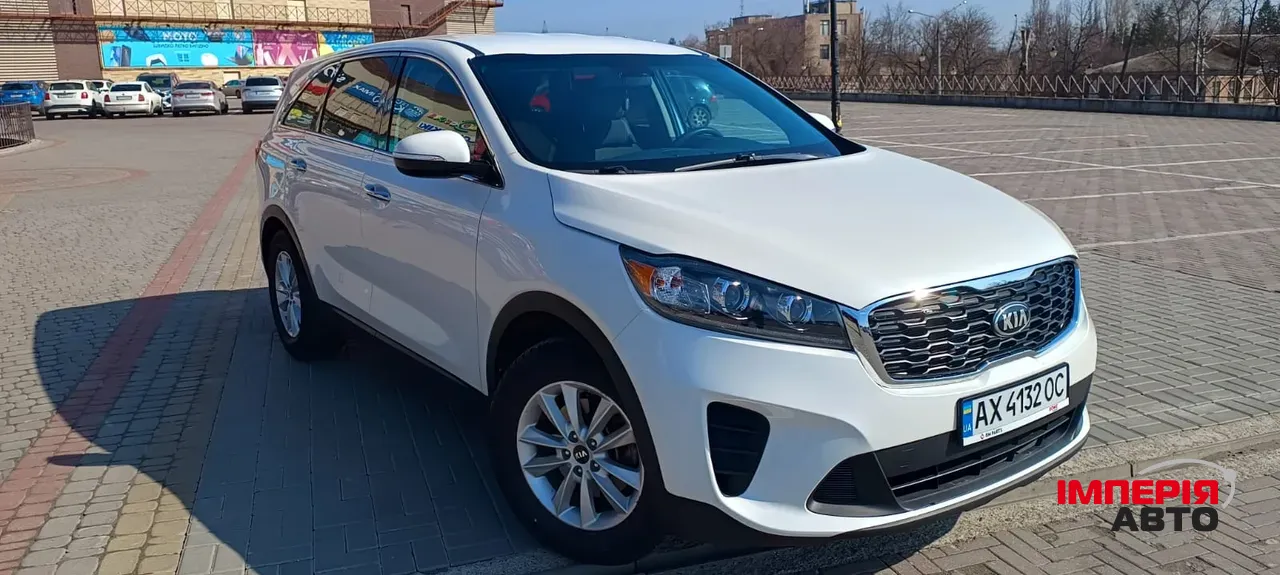 Kia Sorento - фото 13