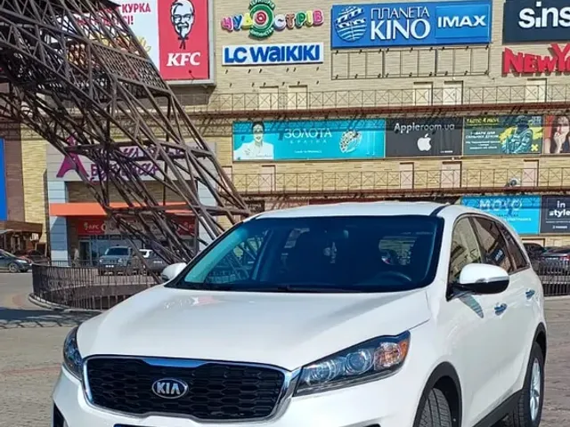 Kia Sorento - фото 1