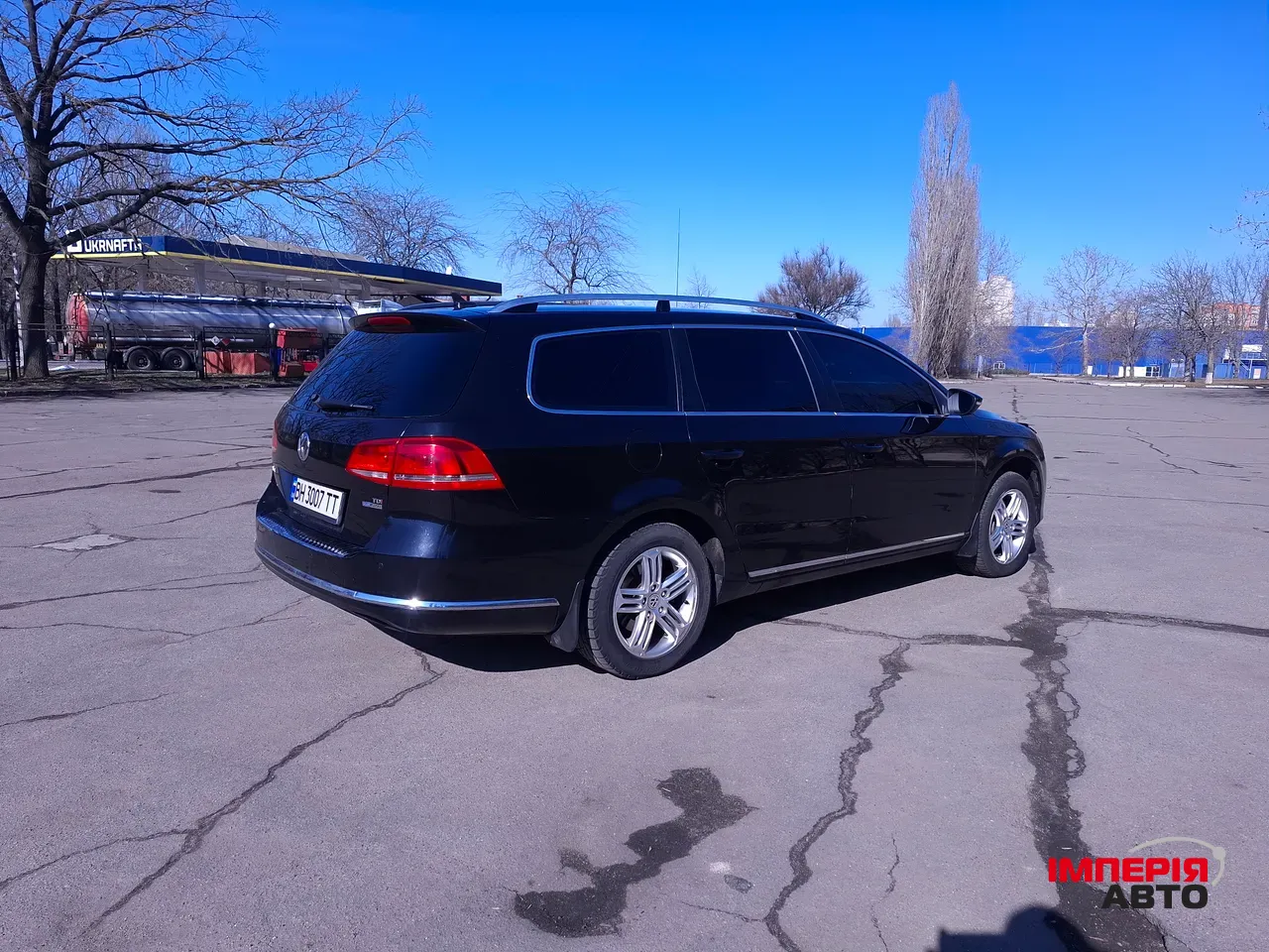 Volkswagen Passat - фото 7