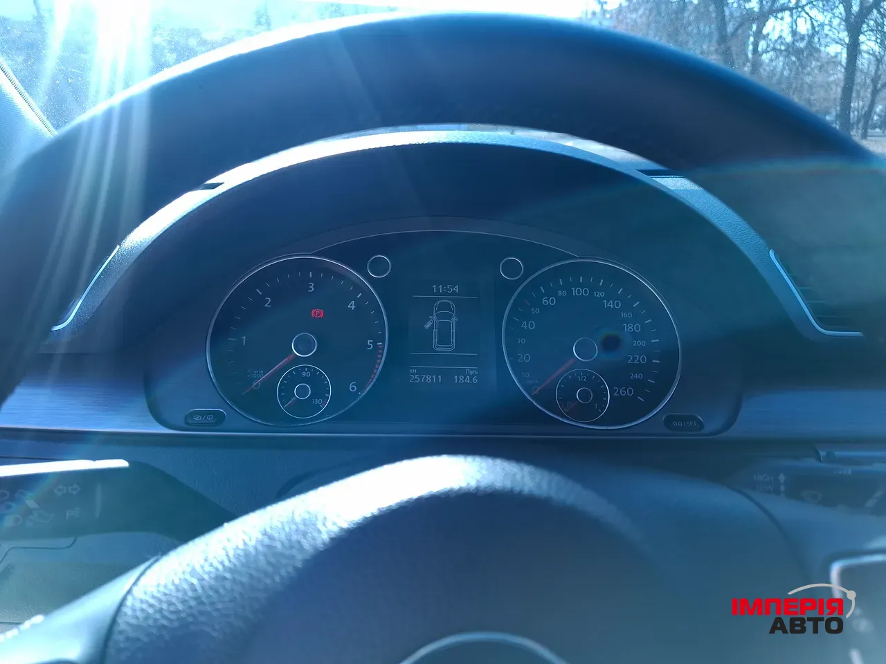 Volkswagen Passat - фото 10