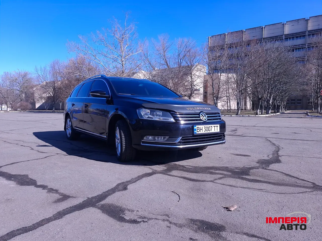 Volkswagen Passat - фото 4