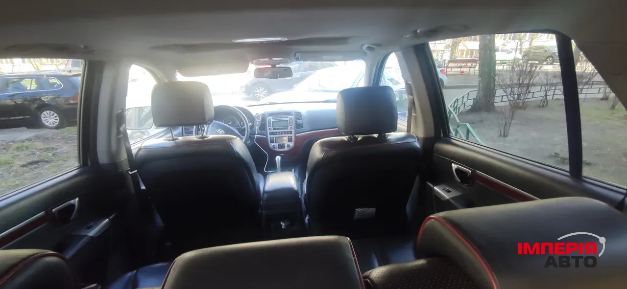 Hyundai Santa Fe - фото 13