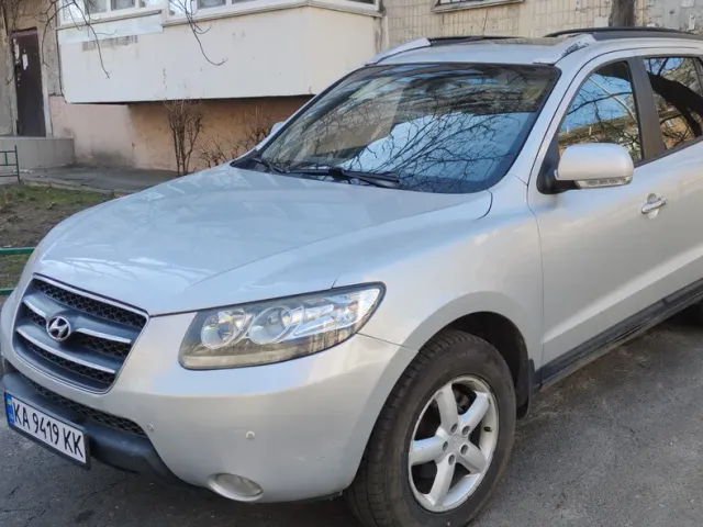 Hyundai Santa Fe - фото 1