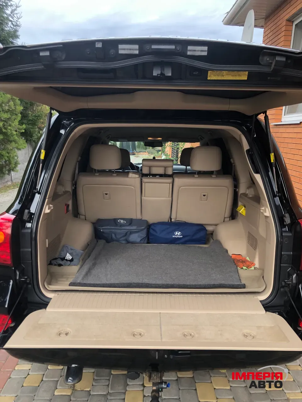 Toyota Land Cruiser - фото 7