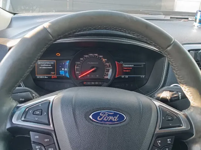 Ford Fusion USA - фото 3