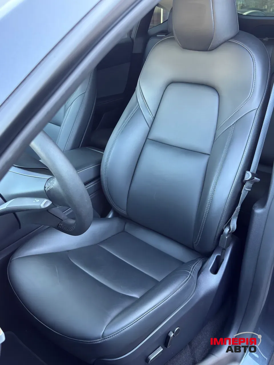 Tesla Model Y - фото 13