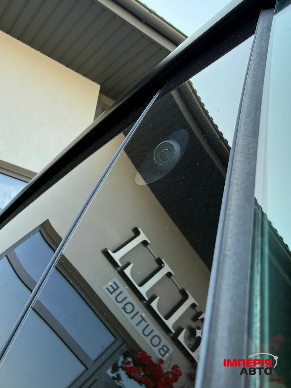 Tesla Model Y - фото 29