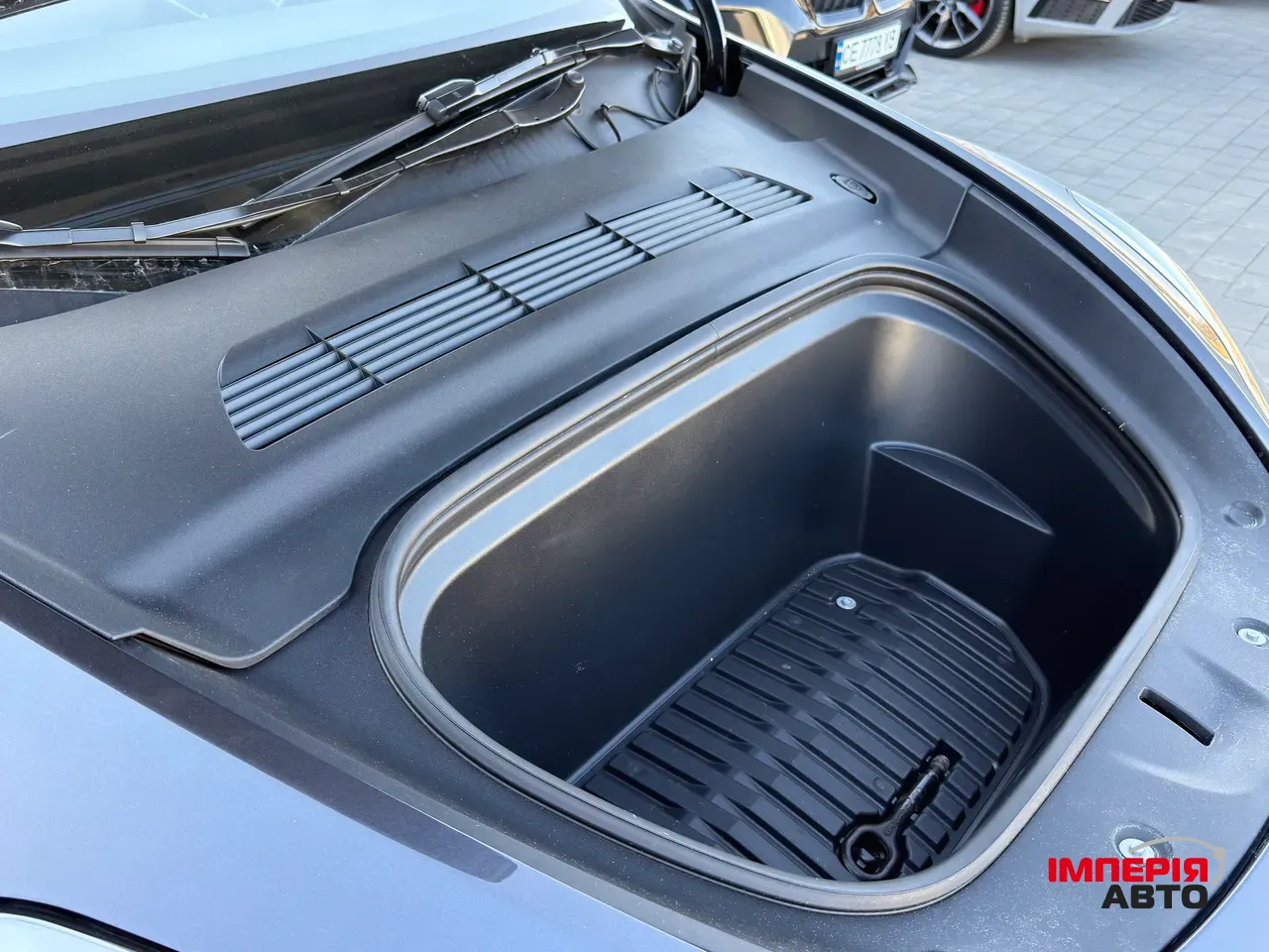 Tesla Model Y - фото 19