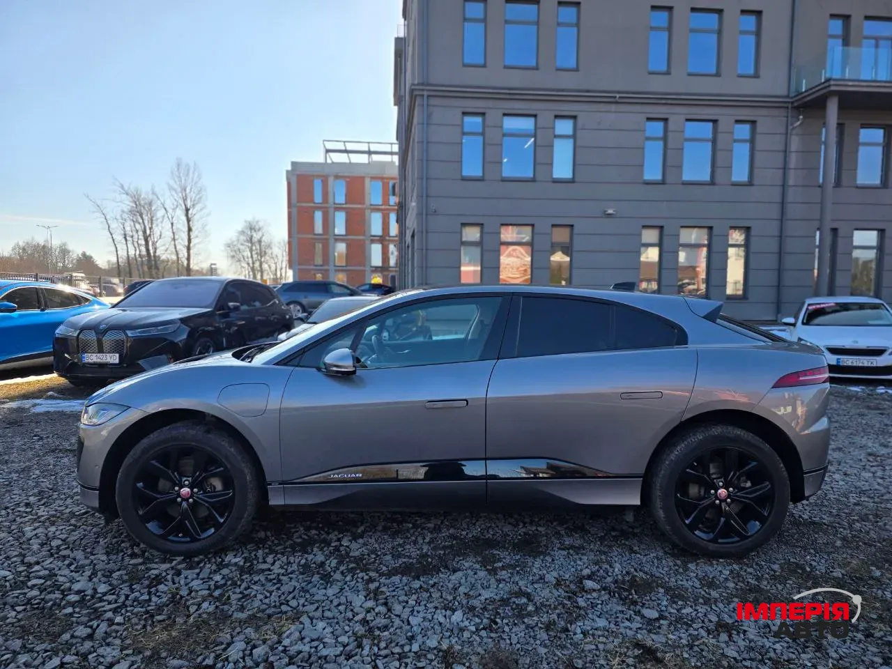 Jaguar I-Pace - фото 4
