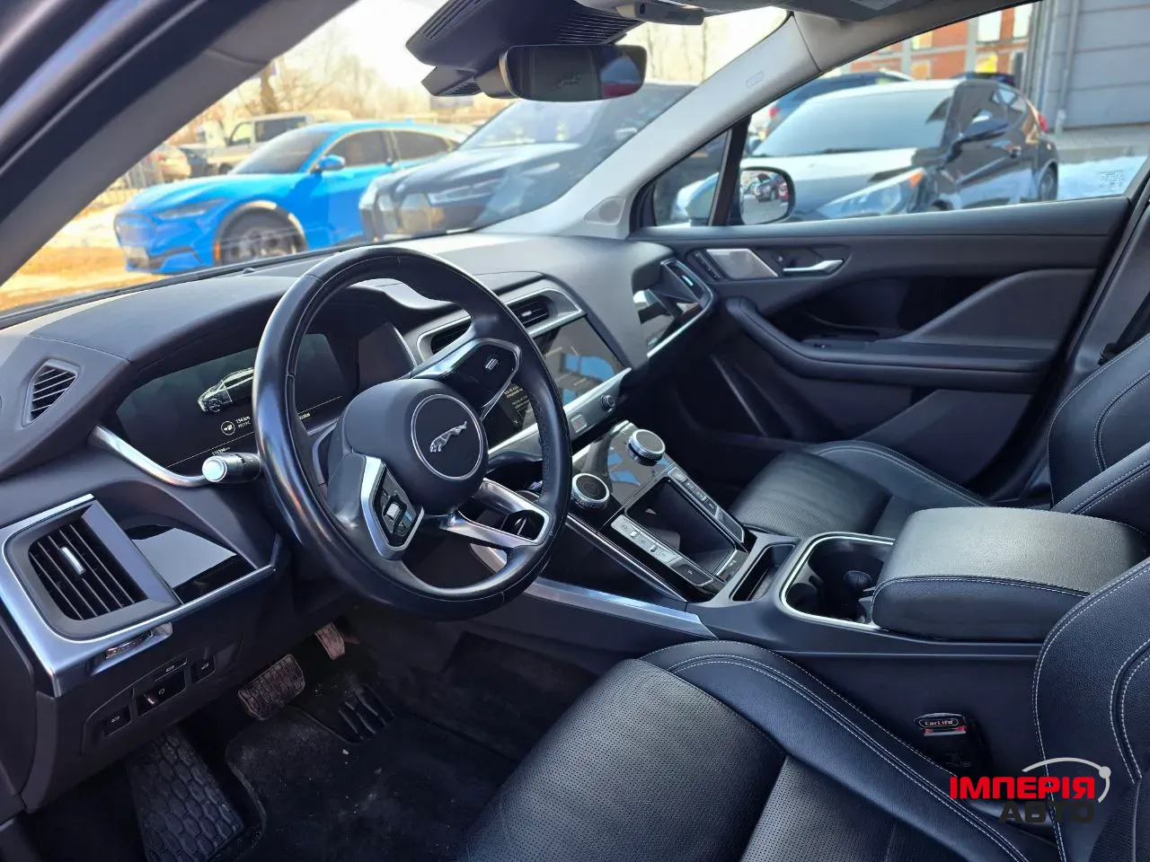 Jaguar I-Pace - фото 19