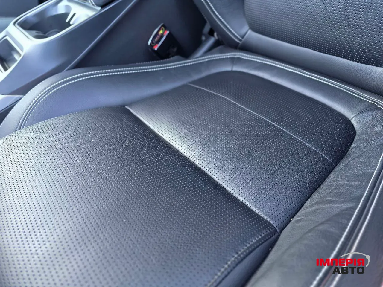 Jaguar I-Pace - фото 31