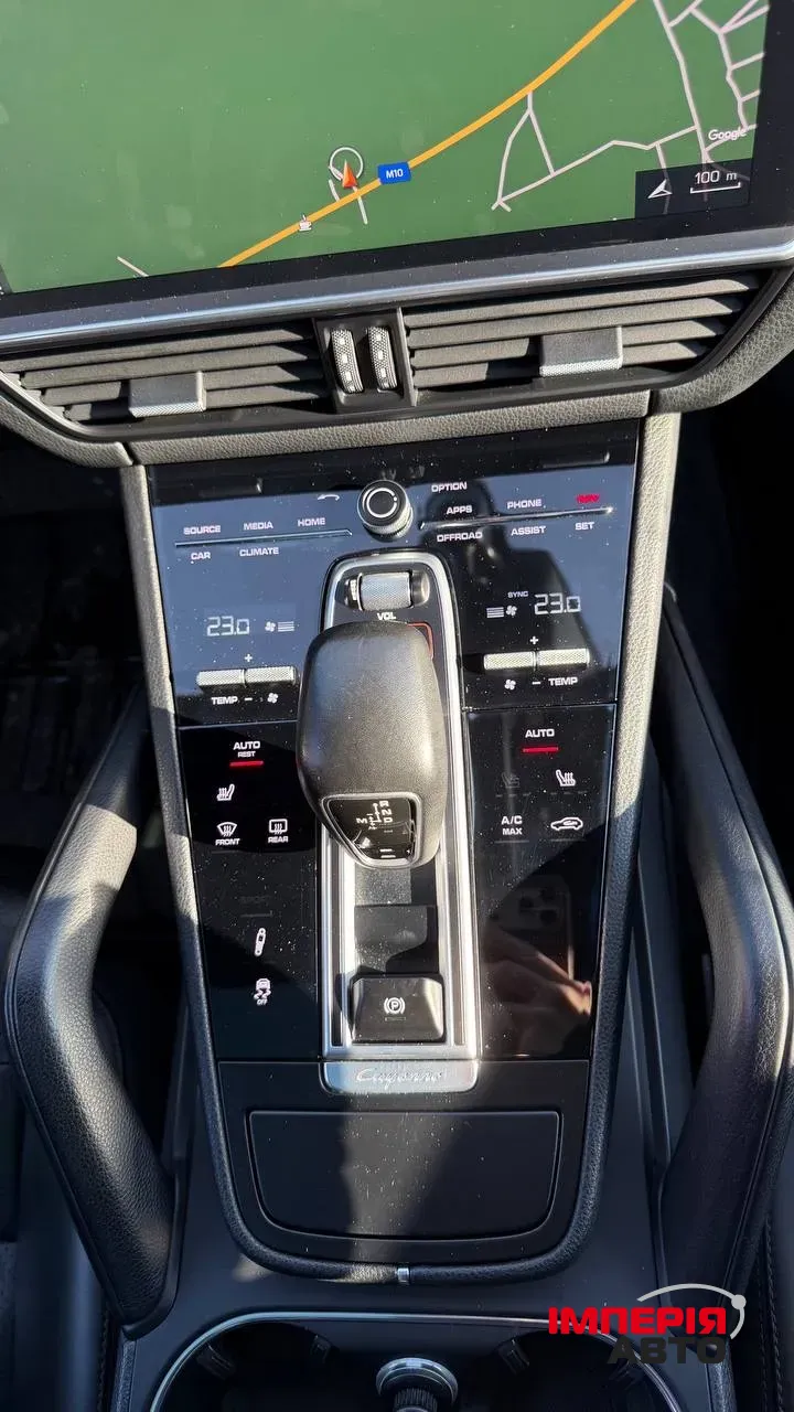 Porsche Cayenne - фото 26