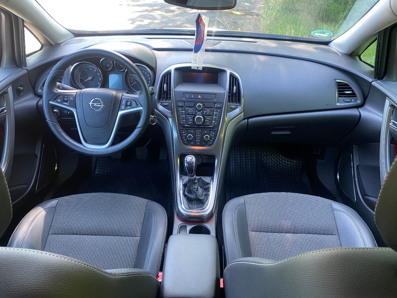 Opel Astra - фото 10