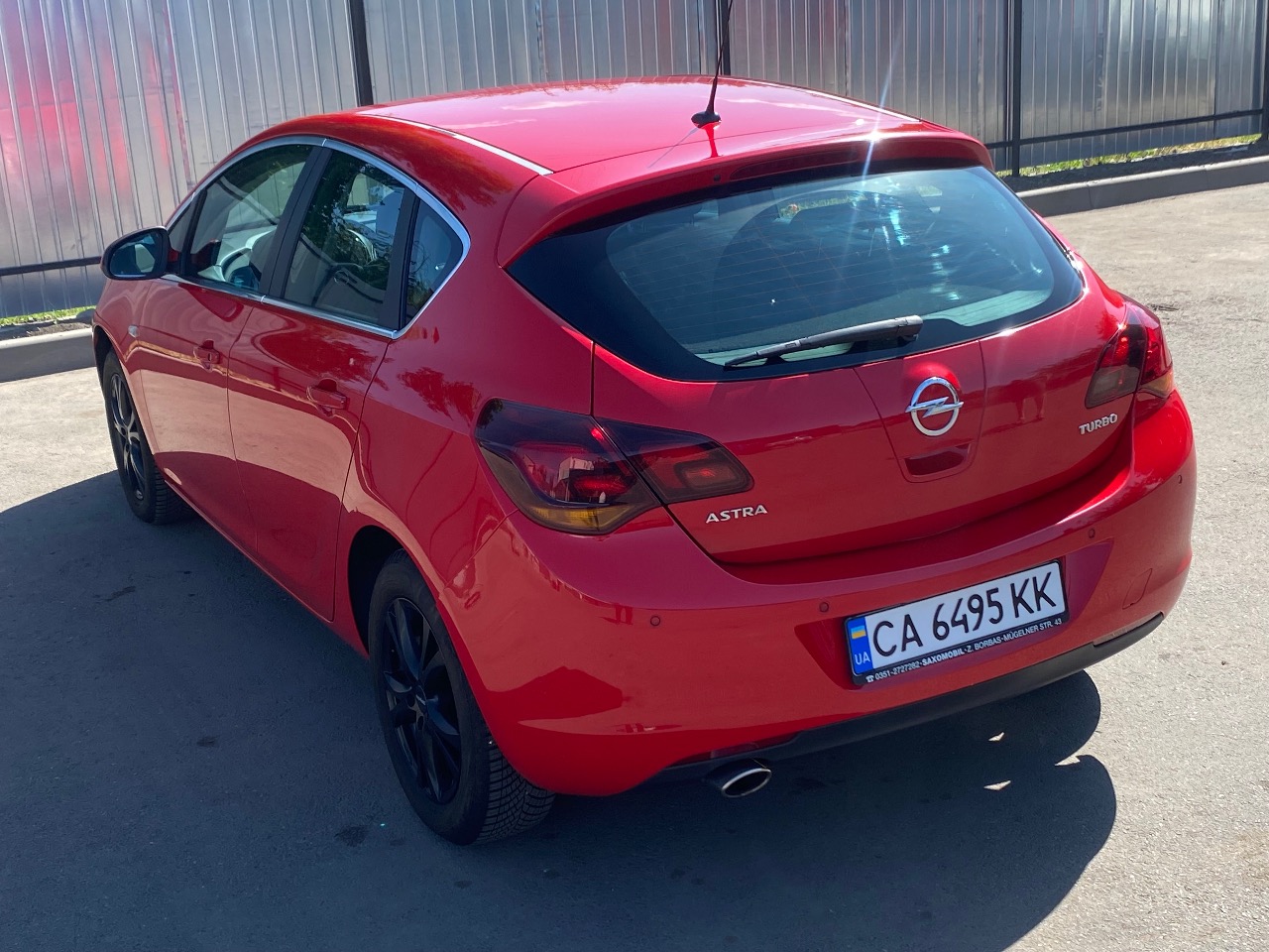 Opel Astra - фото 16