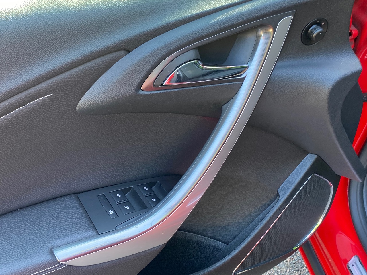 Opel Astra - фото 14