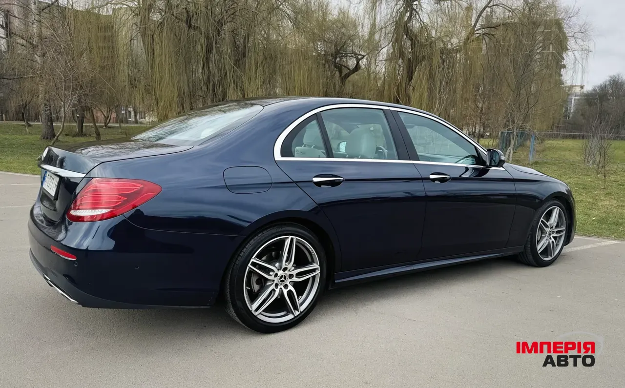 Mercedes-Benz E-Класс - фото 8