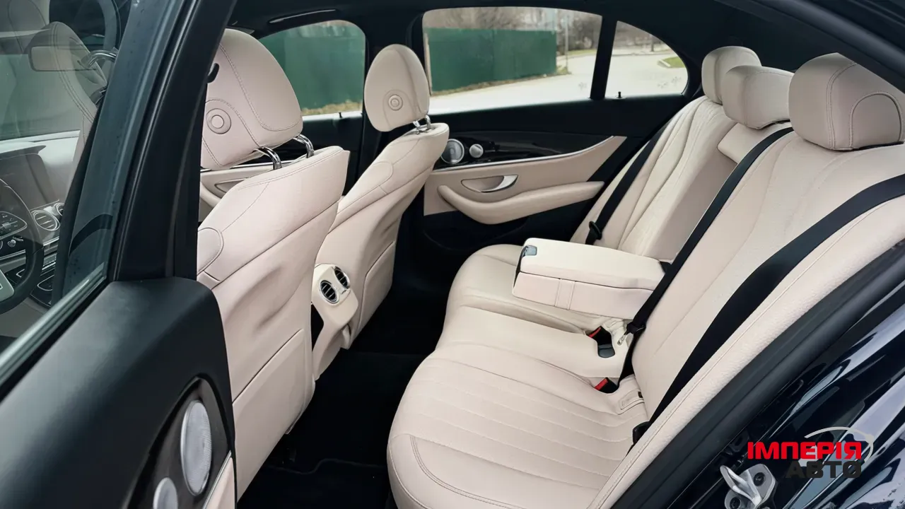 Mercedes-Benz E-Класс - фото 12