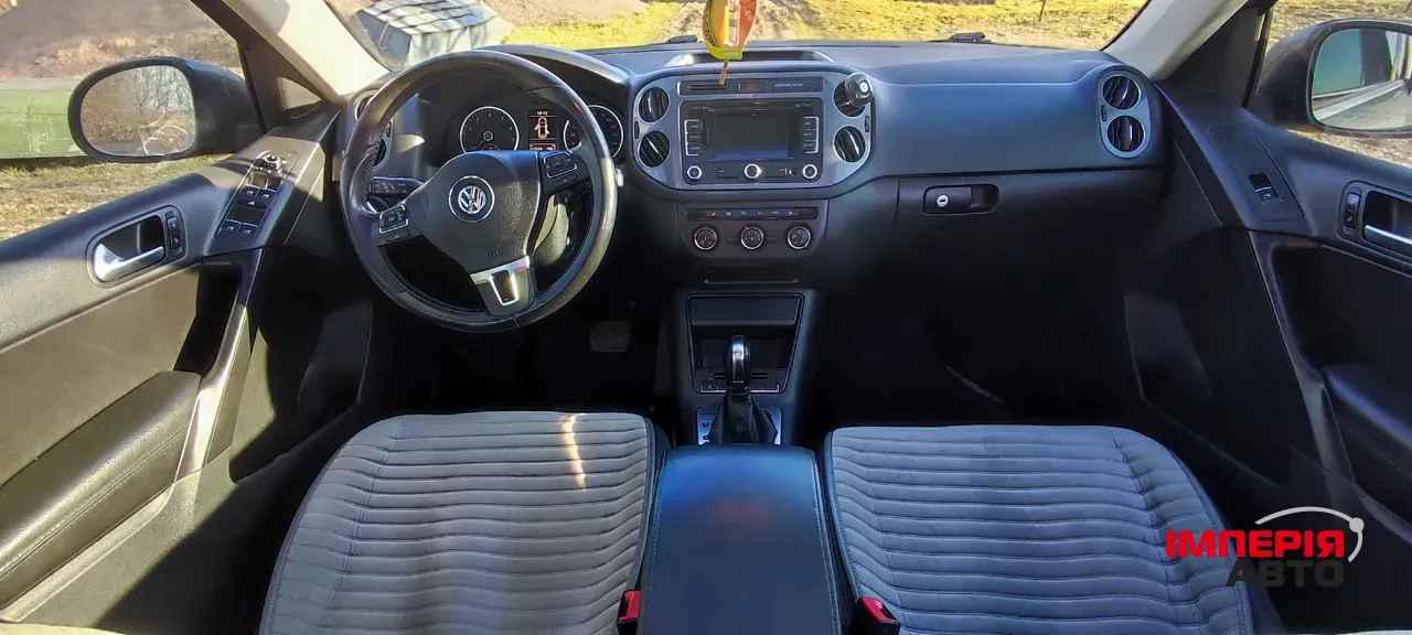 Volkswagen Tiguan - фото 7