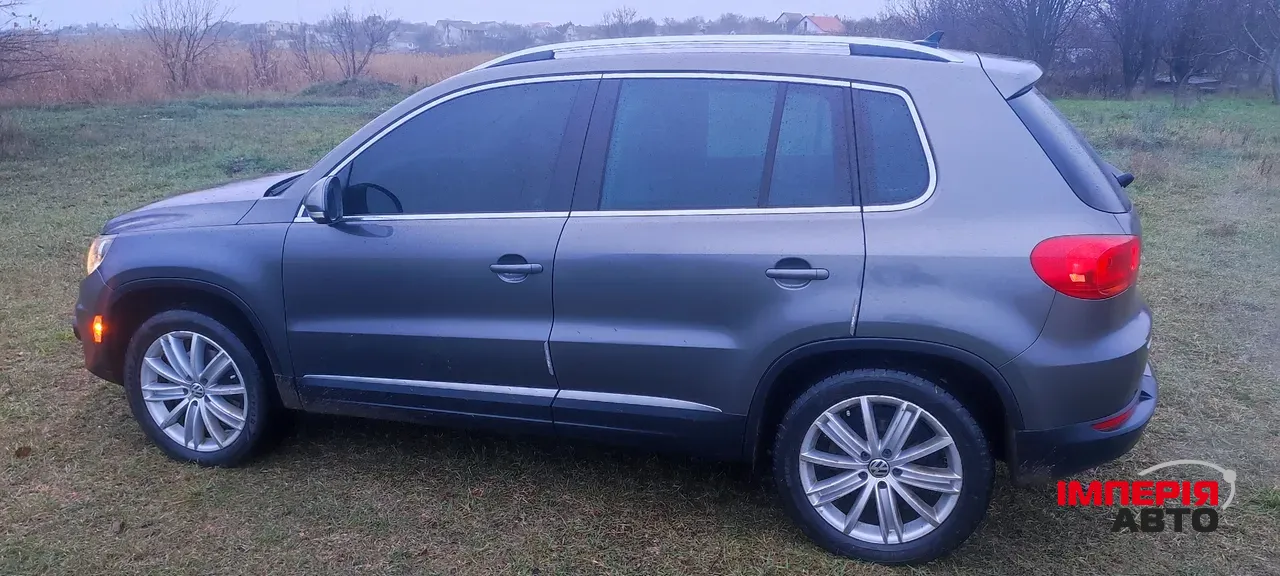 Volkswagen Tiguan - фото 3