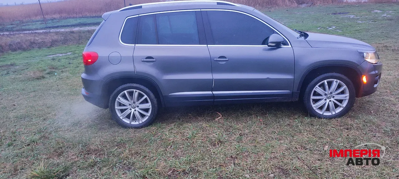 Volkswagen Tiguan - фото 4