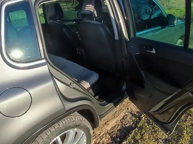 Volkswagen Tiguan - фото 5