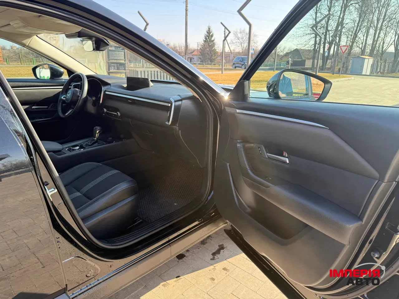 Mazda CX-50 - фото 11