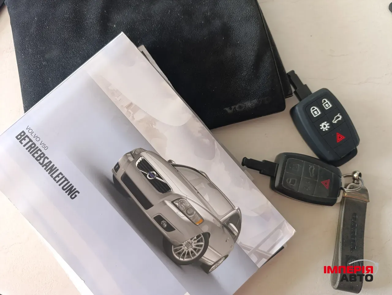 Volvo V50 - фото 16