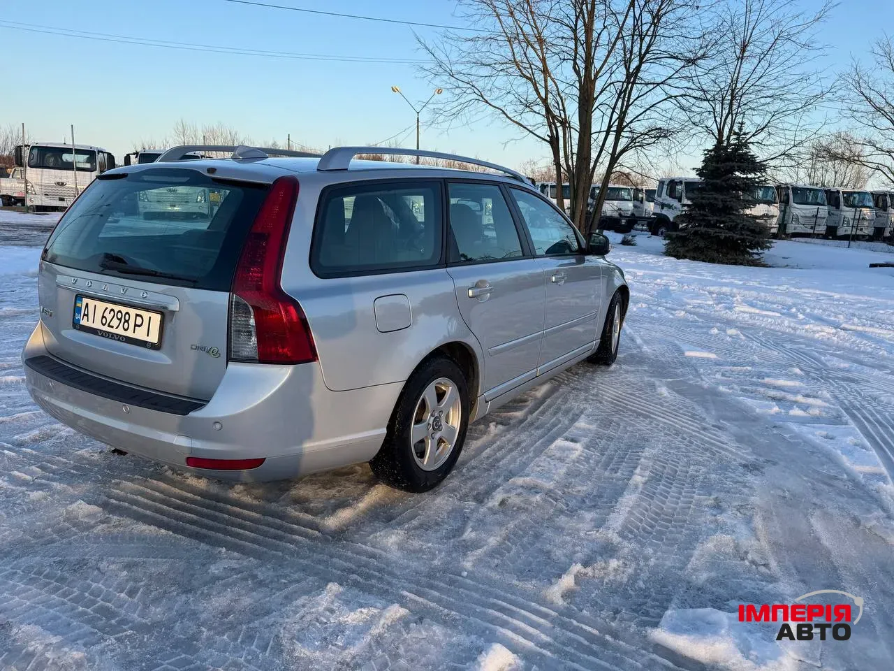 Volvo V50 - фото 10