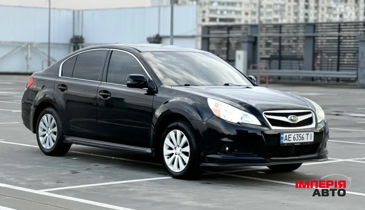Subaru Legacy - фото 3