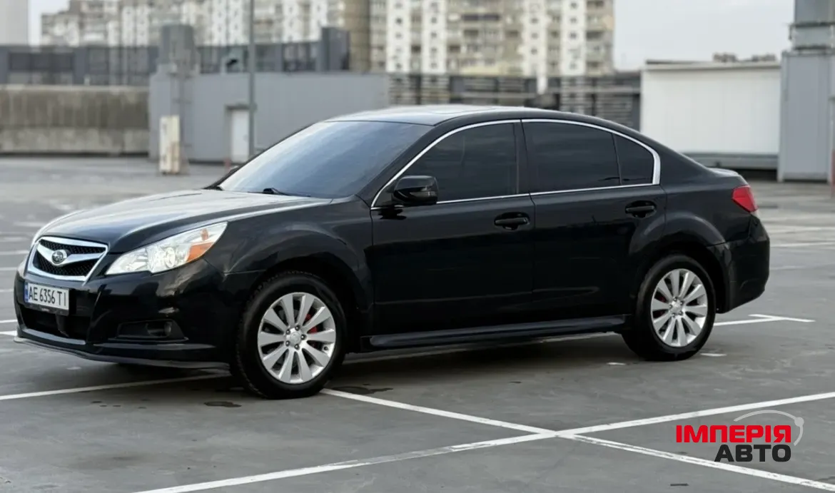 Subaru Legacy - фото 6