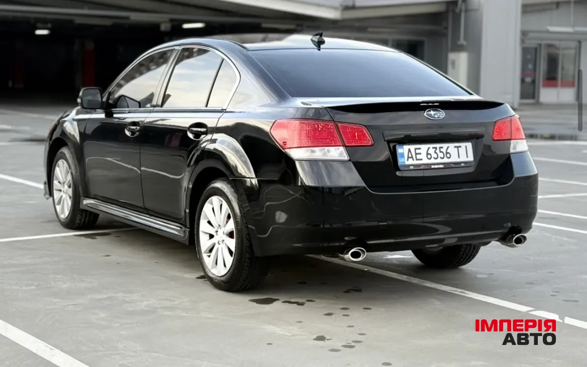 Subaru Legacy - фото 5