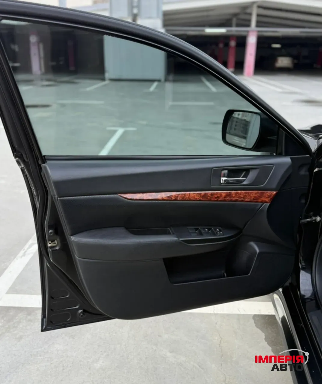 Subaru Legacy - фото 8