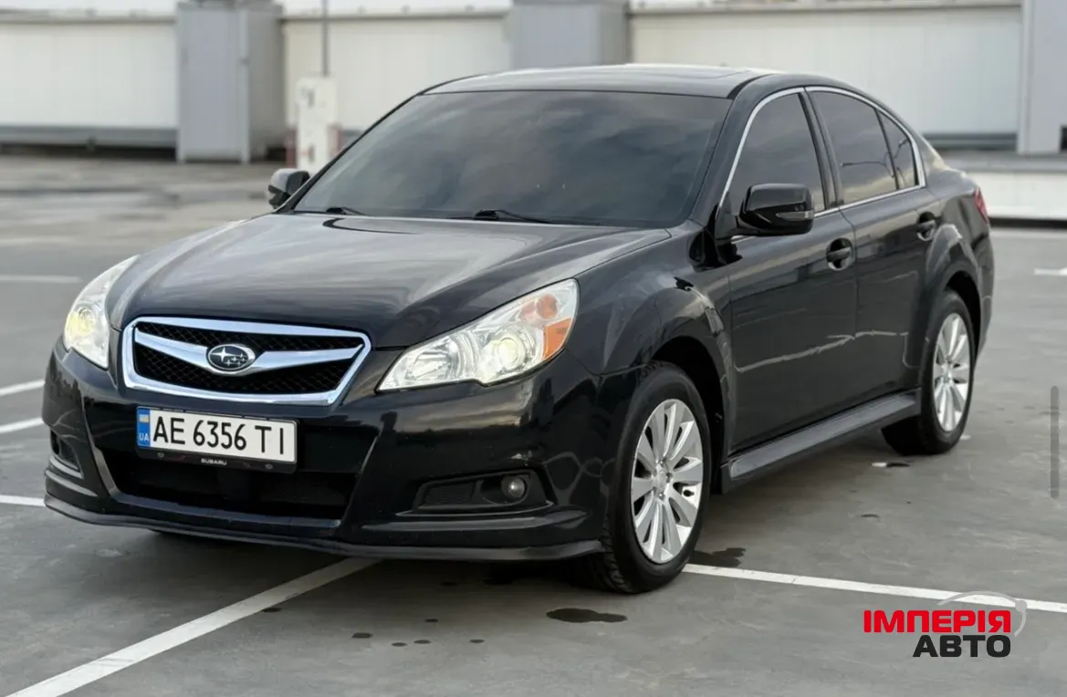 Subaru Legacy - фото 7