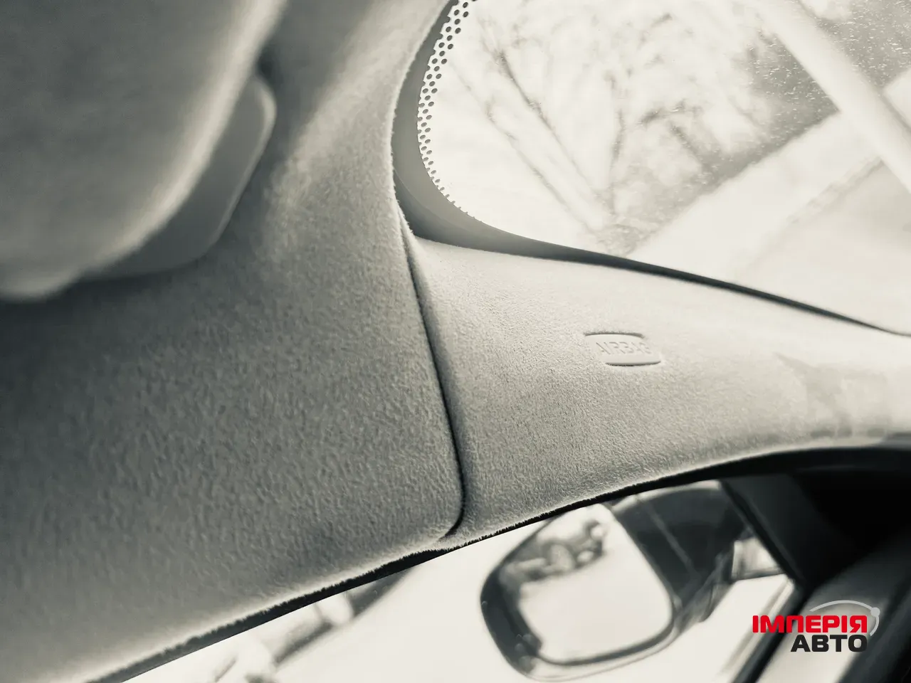 Jaguar XF - фото 17