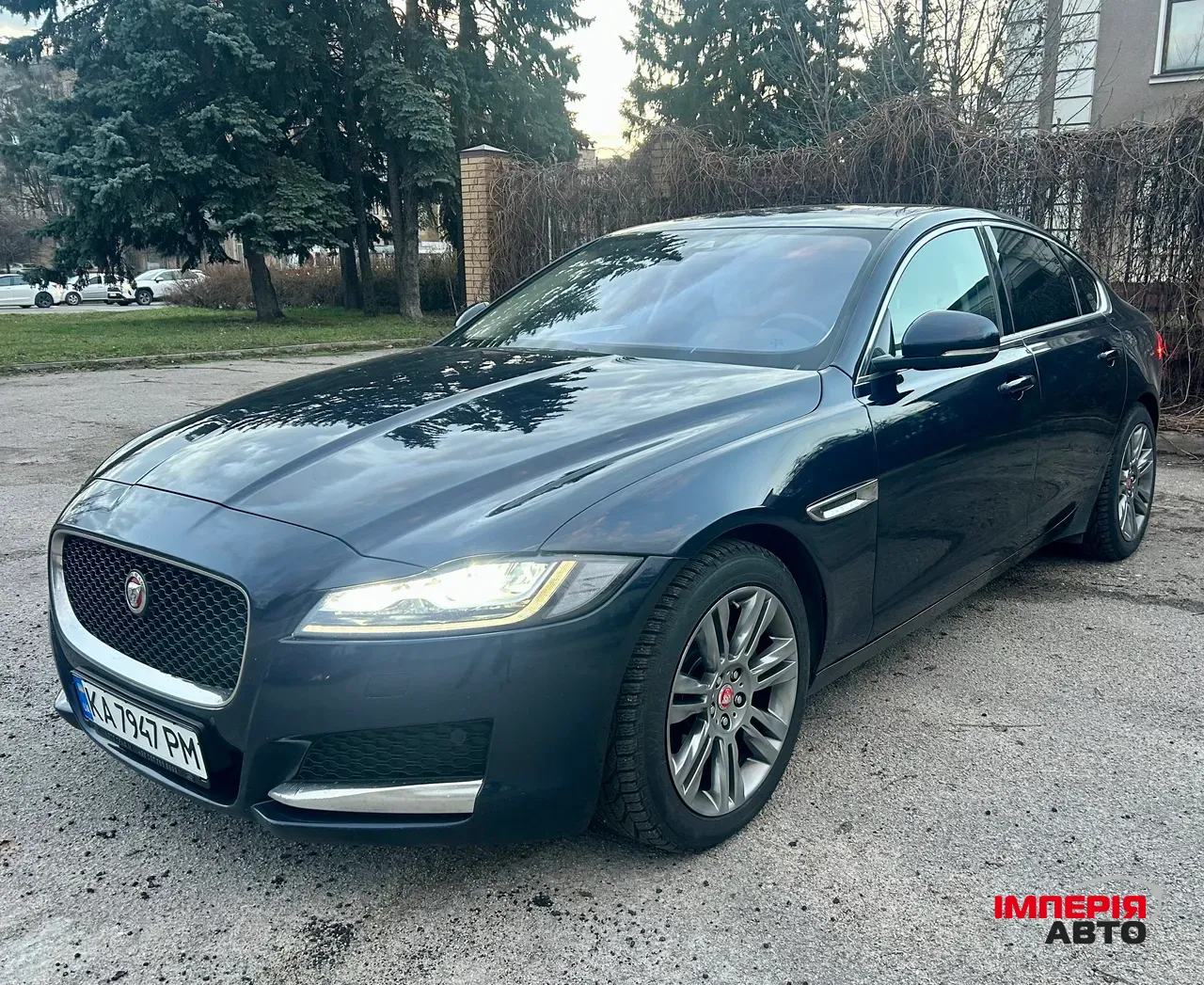 Jaguar XF - фото 13