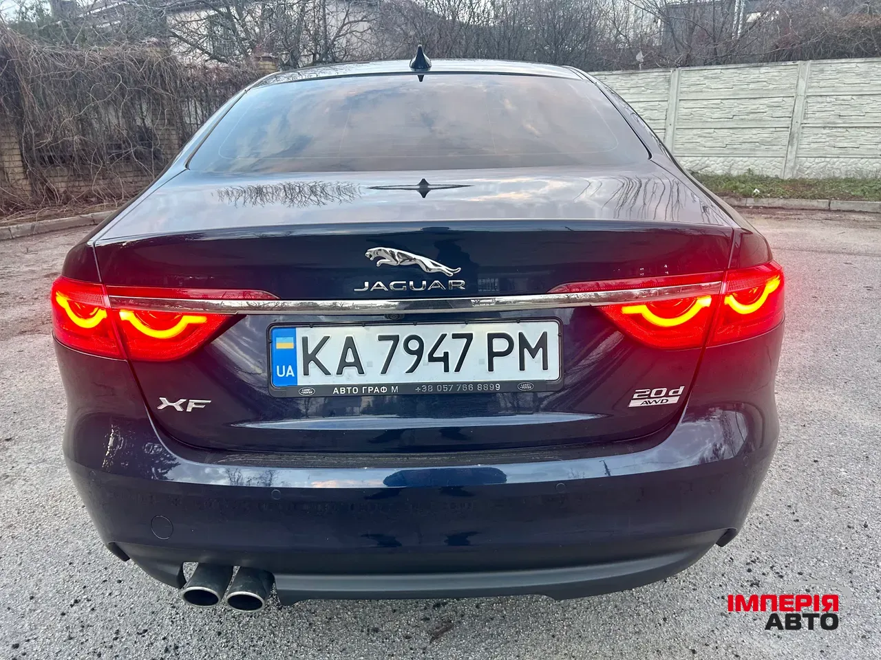 Jaguar XF - фото 7