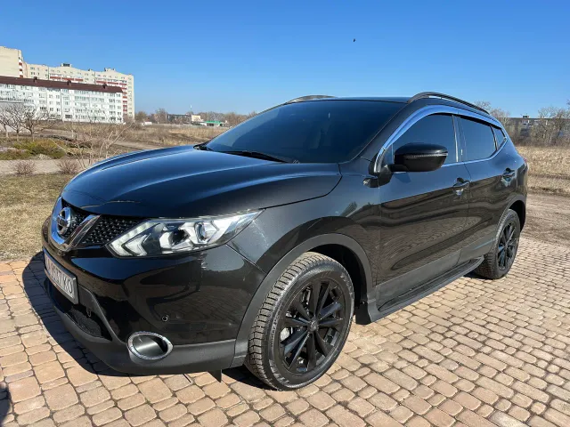 Nissan Qashqai - фото 1
