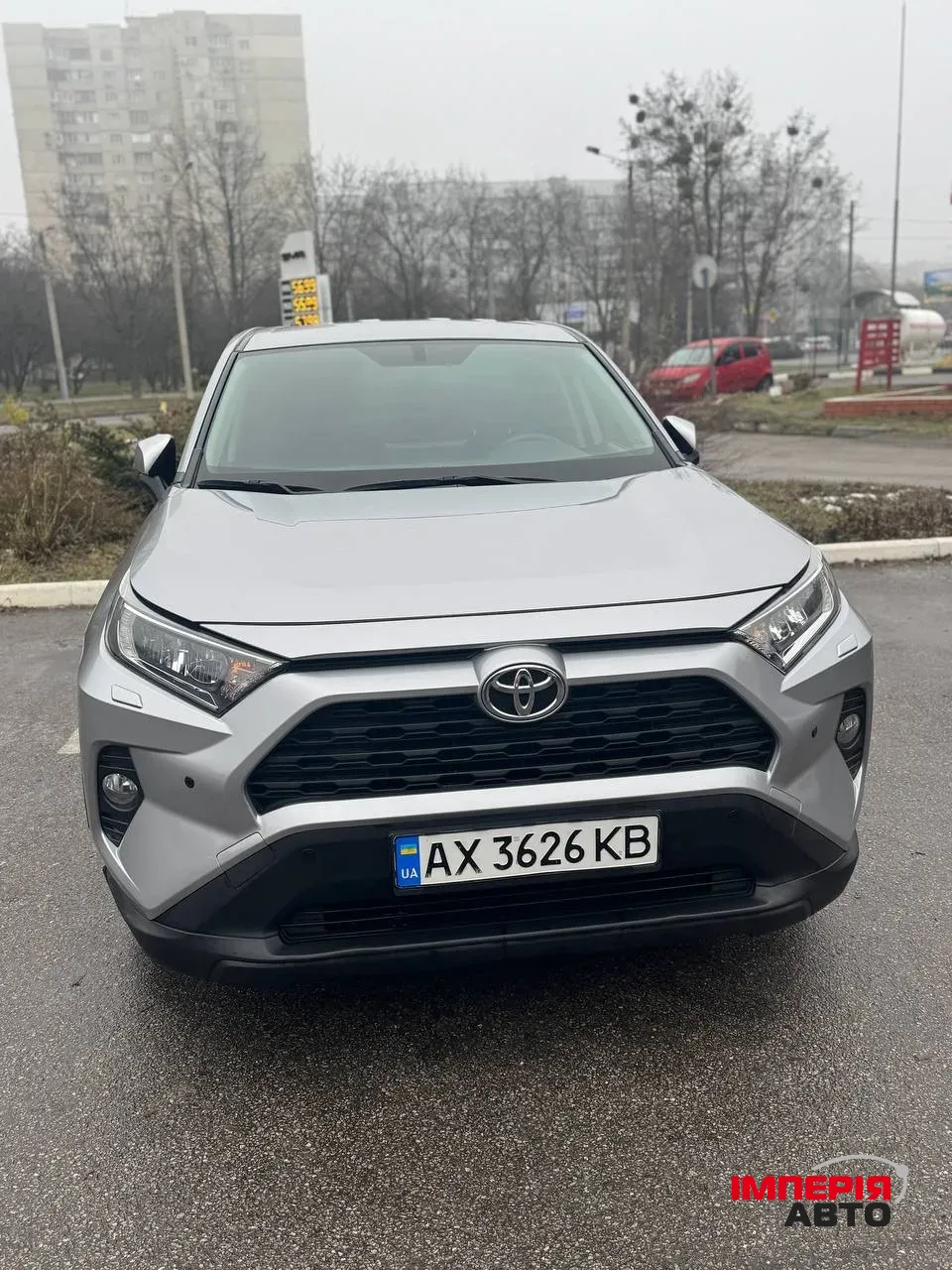 Toyota RAV4 - фото 3