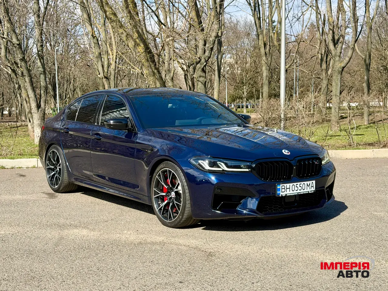 BMW M5 - фото 1
